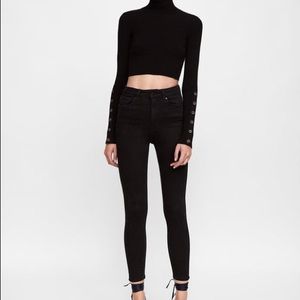 ZARA HIGH WAIST BLACK JEANS